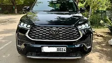 Used Toyota Innova Hycross ZX (O) Hybrid (Electric + Petrol) Automatic (e-CVT) 7 STR in Delhi