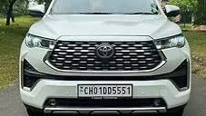 Used Toyota Innova Hycross ZX Hybrid (Electric + Petrol) Automatic (e-CVT) 7 STR Platinum White Pearl in Delhi