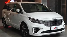 Used Kia Carnival Limousine Plus 7 STR in Ahmedabad