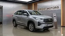 Used Toyota Innova Hycross VX Hybrid (Electric + Petrol) Automatic (e-CVT) 8 STR in Delhi