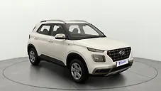 Used Hyundai Venue S 1.2 Petrol in Lucknow