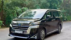 Used Toyota Vellfire Executive Lounge in Mumbai