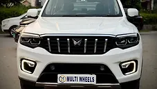 Used Mahindra Scorpio N Z8 L Petrol MT 7 STR [2022] in Delhi