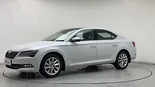Used Skoda Superb L&K TSI AT in Delhi