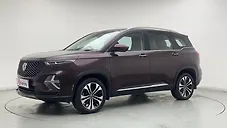 Used MG Hector Plus Sharp 1.5 Petrol Turbo Hybrid MT 6-STR in Delhi