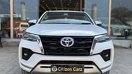 Used Toyota Fortuner 4x2 2WD Diesel 2.8L Turbo 6 Speed Manual Cars