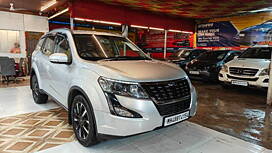 Used Mahindra XUV500 W11 (O) AWD AT Cars