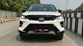 Used Toyota Fortuner 2.8 4x2 AT [2016-2020] Cars