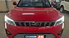 Mahindra XUV300 W8 1.2 Petrol