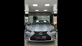 Lexus ES 300h Luxury