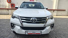 Used Toyota Fortuner 2.8 4x2 MT [2016-2020] Cars