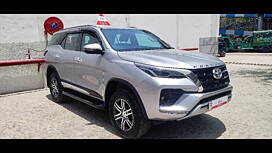 Used Toyota Fortuner 4X2 AT 2.8 Diesel
