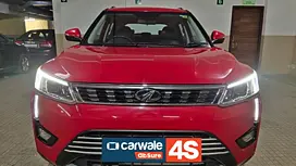 Mahindra XUV300 W8 1.2 Petrol