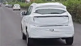 Mahindra XUV300 facelift reviews of xuv 700