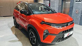 Used Tata Nexon Fearless Plus (PS) 1.5 Diesel 6MT Dual Tone Cars