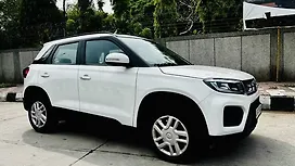 Used Maruti Suzuki Brezza Vxi AT [2022-2023] Cars