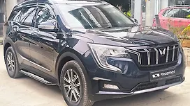 Used Mahindra XUV700 AX 7 Petrol MT 7 STR [2021] Cars