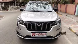 Used Mahindra Old Generation XUV700 AX 7 Petrol AT 7 STR [2023-2024] Cars