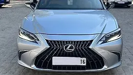 Used Lexus Old Generation ES 2018 300h Luxury Cars