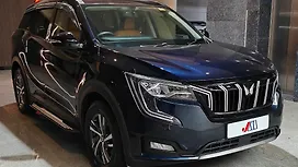 Used Mahindra Old Generation XUV700 AX 5 Diesel MT 5 STR [2021] Cars