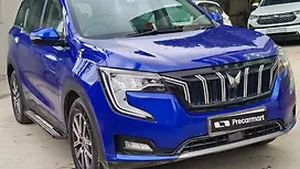 Used Mahindra Old Generation XUV700 AX 7 Petrol AT 7 STR [2023-2024] Cars