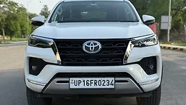 Used Toyota Fortuner 4x2 2WD Diesel 2.8L Turbo 6 Speed Manual Cars Used Toyota Fortuner 4x2 2WD Diesel 2.8L Turbo 6 Speed Manual Cars