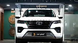 Used Toyota Fortuner 4x2 2WD Petrol 2.7L Automatic Cars