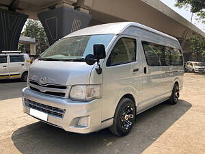 Toyota van best sale second hand