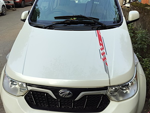 Second Hand Mahindra e2o Plus P6 in Nashik