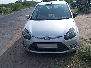 Second Hand Ford Figo Duratorq Diesel ZXI 1.4 in Bhavnagar