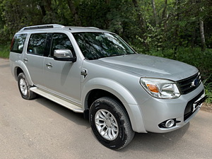 Second Hand Ford Endeavour 2.5L 4x2 in Chandigarh