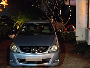 Second Hand Toyota Innova 2.5 VX 7 STR in Mumbai