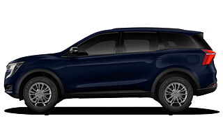 Mahindra XUV700 - Midnight Black