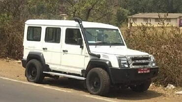 Upcoming five-door Force Gurkha spotted without camouflage