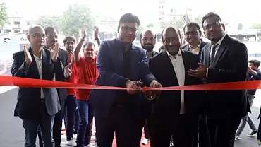 Volkswagen opens three new touchpoints in NCR region