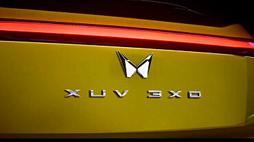 Mahindra XUV 3X0 bookings open unofficially 