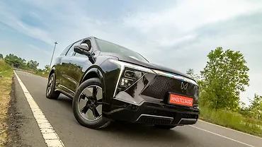 Mahindra XUV 7XO Bookings Cross Major Milestone Alongside XEV 9S