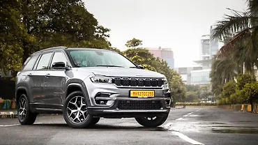 Jeep Meridian Gets Sliding Second-Row Seats for Added Comfort