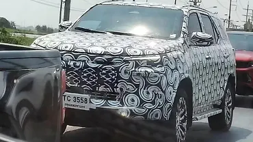 Toyota Fortuner Facelift Image
