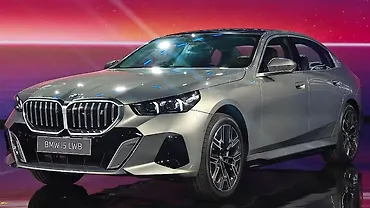 BMW i5 LWB