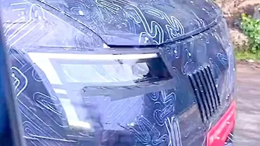 Nissan Tekton three-row SUV Image
