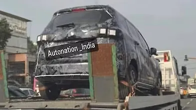 Upcoming Renault Triber facelift