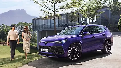 Volkswagen Tayron R Line Revealed 