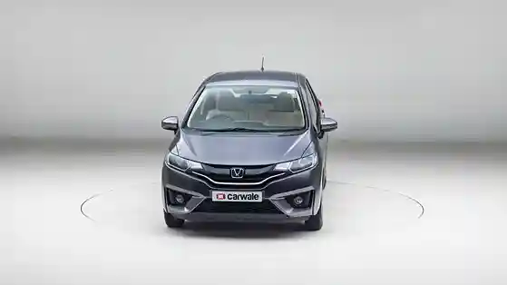 Honda Jazz closed door view