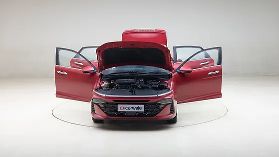 Hyundai Verna open door view
