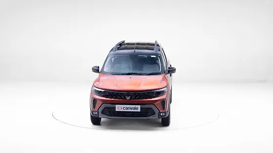 Renault Triber closed door view