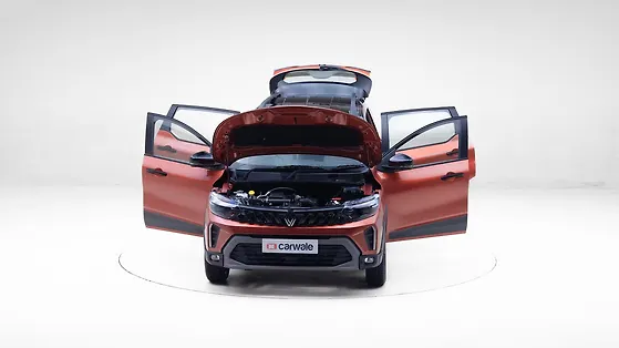 Renault Triber open door view