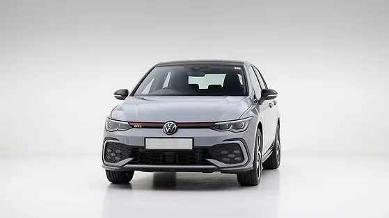 Volkswagen Golf GTI closed door view