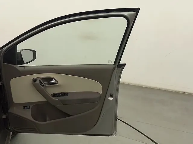 Used Skoda Rapid [2015-2016] 1.5 TDI CR Style Plus AT in Mumbai