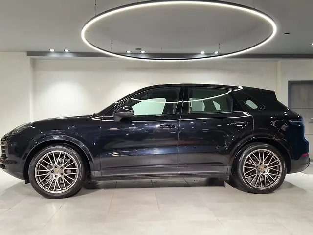 Used Porsche Cayenne Base [2020-2023] in Mumbai